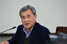 이상돈, 이재명에 문재인정부와의 차별화 조언