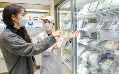 현대그린푸드, 케어푸드 전문 오프라인 매장 연다