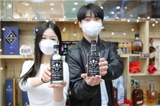 7월부터 GS25에서 ‘박재범 소주’ 신상 판다