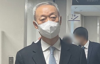 검찰, '산업부 블랙리스트' 백운규 전 장관 소환(종합)