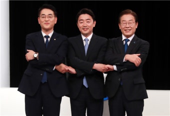 강훈식 