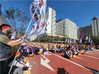 경기도, 버스업계 노사 의견 수렵…준공영제 전면 도입