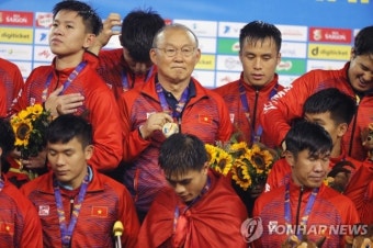 박항서 감독, 5년 지휘한 베트남 축구대표팀 떠난다