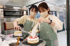 하나생명, 그룹홈 아동에 크리스마스 선물