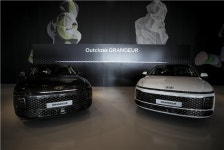 신형 그랜저 1만4316대 리콜…경사로 정차, 뒤로 밀림 현상