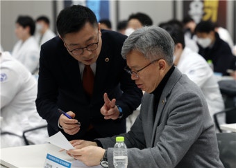의협 비대위, ‘면허정지 사전통지’에 행정소송 예고