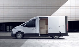 (시승기)전기 택배차로 딱…주행거리·안전·편의 다잡은 현대차 ST1