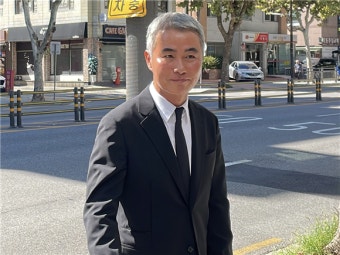 장현국, '위믹스' 첫 재판서 혐의 부인