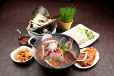 밀가루 해롭다고? 우리밀은 다이어트에 도움줘... 대부도 맛집 우리밀칼국수