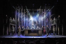 [WP문화산책] 대형 유명 뮤지컬에 손색없는 밀사-숨겨진 뜻