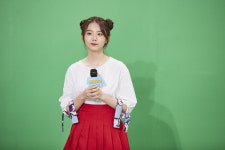 I.O.I 출신 김소혜의 춘리 코스프레, 토익요정의 깜찍 포스