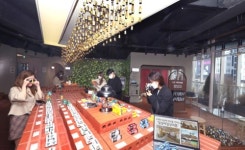 LG U+, 일상비일상의틈에서 관광 콘텐츠 팝업 로컬 트레인 전시 열어