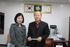 금강대 졸업생 모교 발전기금 기탁 릴레이