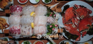 맛집을 찾아서 / 인천 동구 화수부두 부두횟집
