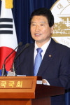 위기극복 강력한 리더십 필요
