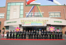 벼농가 웃음 빚는 국내 최대 떡공장