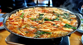 [맛집을 찾아서]안성 20년 전통 곱창전골 약수터 식당