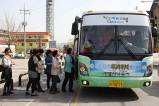 버스에 오르면… 가평이 한눈에