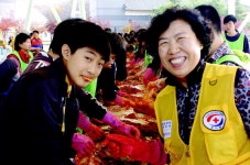 한적 여주協, 소외이웃 130가구에 김치전달