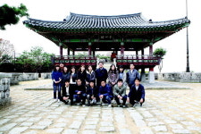 일산동구 직원 정발산서 화합의 시간 가져