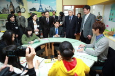 이주호 교과부장관, 다문화 교육현장 방문