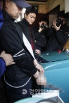 [포토] 수원 지동 못골 토막사건 피의자 조선족남성 현장검증