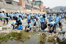 푸른지구 만들기 1500명 의기투합