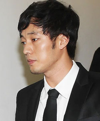 소지섭 '박용하 2주기 추모식' 불참… 전날 납골당 방문 