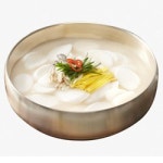떡국 맛있게 끓이는 법, 비법은 멸치육수… 겨울철 별미는 굴떡국