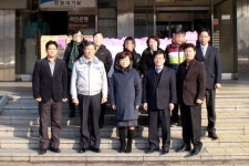 인천부평署, 북한이탈주민 설 위문품 전달