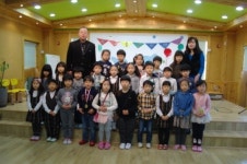예소담 유치원 원아들 이웃돕기 성금