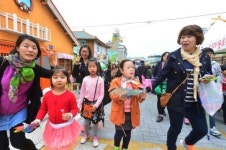 [화보]인천 송월동 동화마을축제