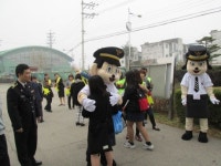 연천경찰서, 중학교 허그데이