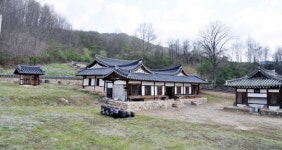 청송 평산신씨 판사공파 종택·분가유적 중요민속문화재 지정 예고