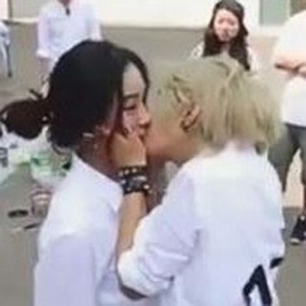 정려원 림수미 키스 퍼포먼스, 이마키스 약했다 지적에… 현장 초토화