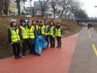 자유총련 안산지회, 화정천 오물수거
