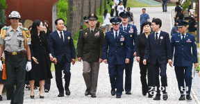 [포토] 오산시, 6·25 참전 미군 스미스부대 전몰장병 추도
