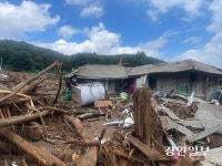 [포토] 가평 집중호우로 조종면 신상리 일원 산사태… 주택 매몰