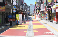 [화보] 불볕더위에 한산한 로데오거리