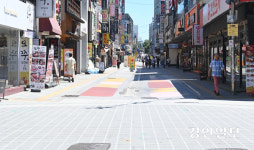 [화보] 불볕더위에 한산한 로데오거리