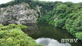 돌 떨어지는 옛 화성시 진흥석산 부지… ‘체육공원 지정 해제’ 주민 분통
