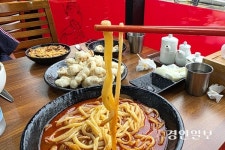 짬뽕 먹기의 달인이면 오라… ‘고수의 맛’을 보여줄테니 [웃기는 짬뽕]