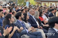 ‘수원의 五味’ 세계와 잇다… 제29회 수원음식문화박람회 성황 개막