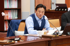 이동한 군포시의원, 로봇산업 육성 제정안 입법예고…“지역산업 경쟁력 증진”