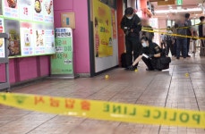 인천 구월동 흉기난동 50대, 전자발찌 차고 범행… 심정지 1명 수술중