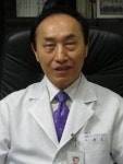 여덟 번째 시집 낸 이원로 백중앙의료원장