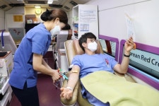 성빈센트병원, 혈액난 극복 교직원 헌혈 행사
