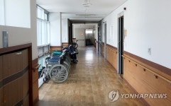 폐업 위기 내몰린 요양병원…하반기 줄도산 우려