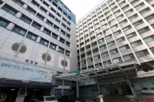 폐원 앞둔 서울백병원…직원 vs 재단 갈등 심화