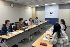 치위협, 정부에 취업지원센터 설립 요청